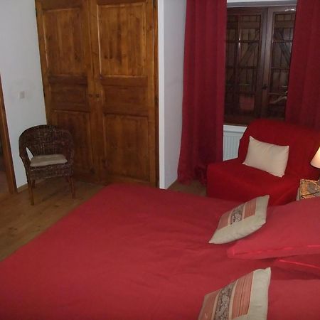 Le Domaine Du Grand Cellier Chambres D'Hotes En Savoie Tournon Phòng bức ảnh