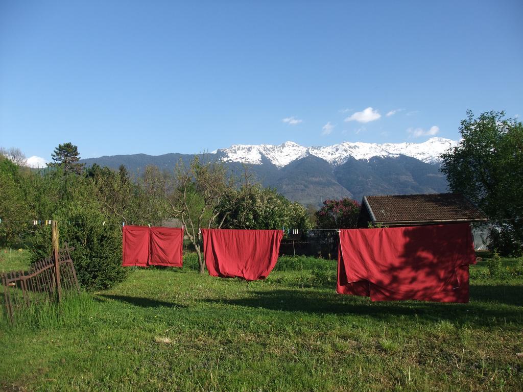 Le Domaine Du Grand Cellier Chambres D'Hotes En Savoie Tournon Ngoại thất bức ảnh
