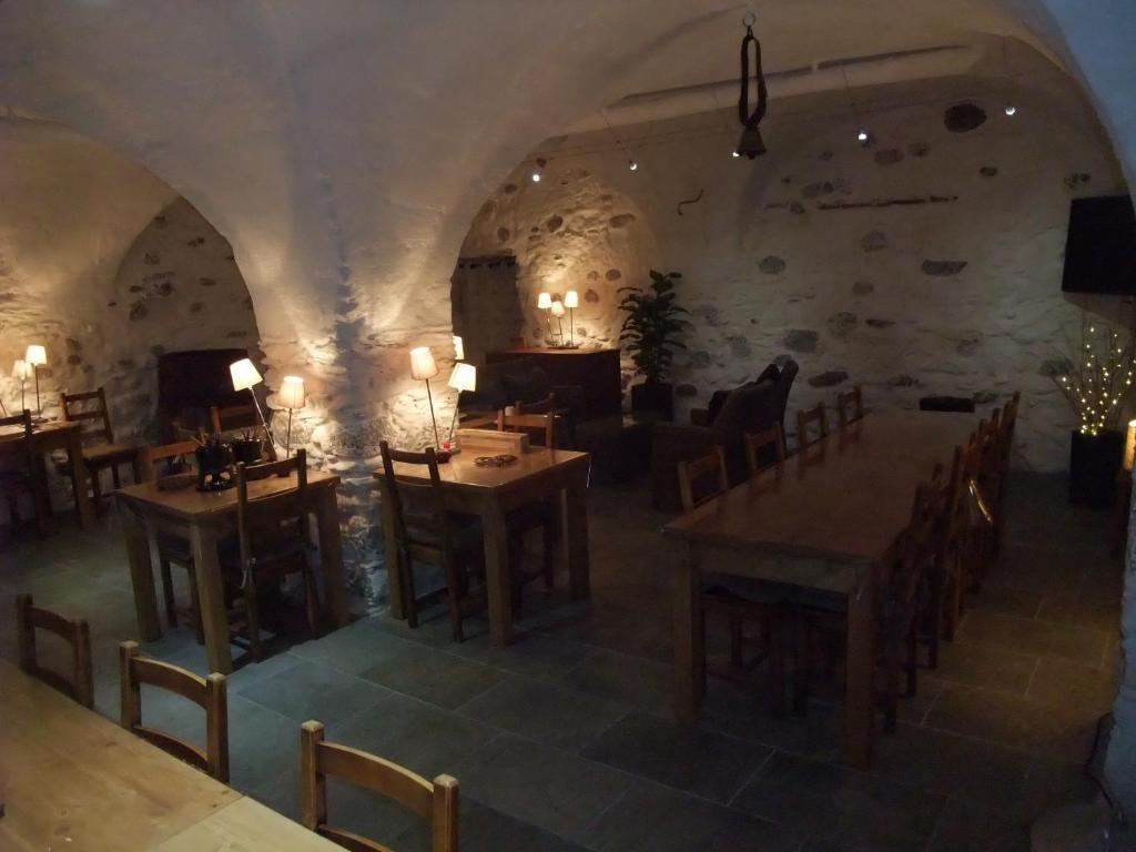 Le Domaine Du Grand Cellier Chambres D'Hotes En Savoie Tournon Ngoại thất bức ảnh