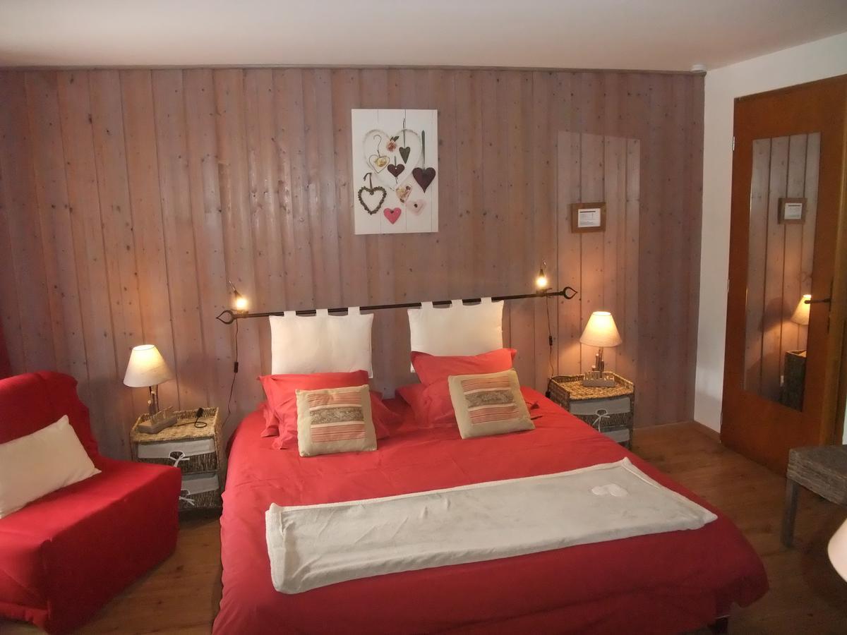 Le Domaine Du Grand Cellier Chambres D'Hotes En Savoie Tournon Ngoại thất bức ảnh