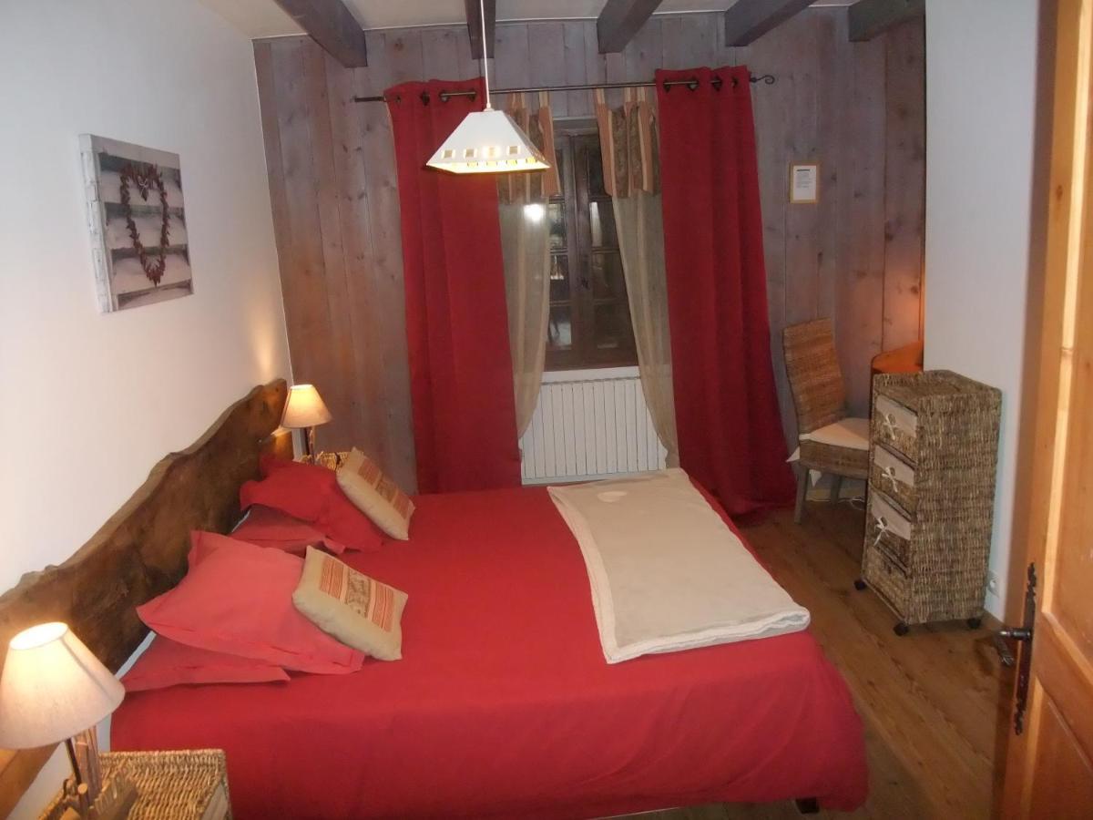 Le Domaine Du Grand Cellier Chambres D'Hotes En Savoie Tournon Ngoại thất bức ảnh