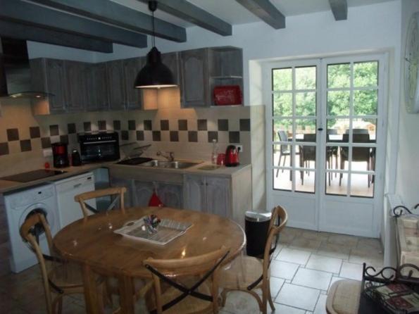 Le Domaine Du Grand Cellier Chambres D'Hotes En Savoie Tournon Ngoại thất bức ảnh